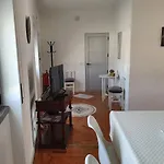 Casa Da Avo Laurinda Nyaraló Valado de Frades