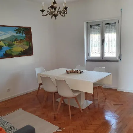 Casa Da Avo Laurinda Hébergement de vacances *